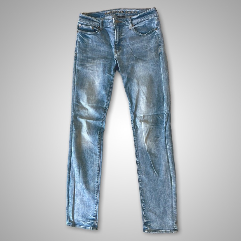 [ American Eagle Outfitters ] - Slim Straight Jeans